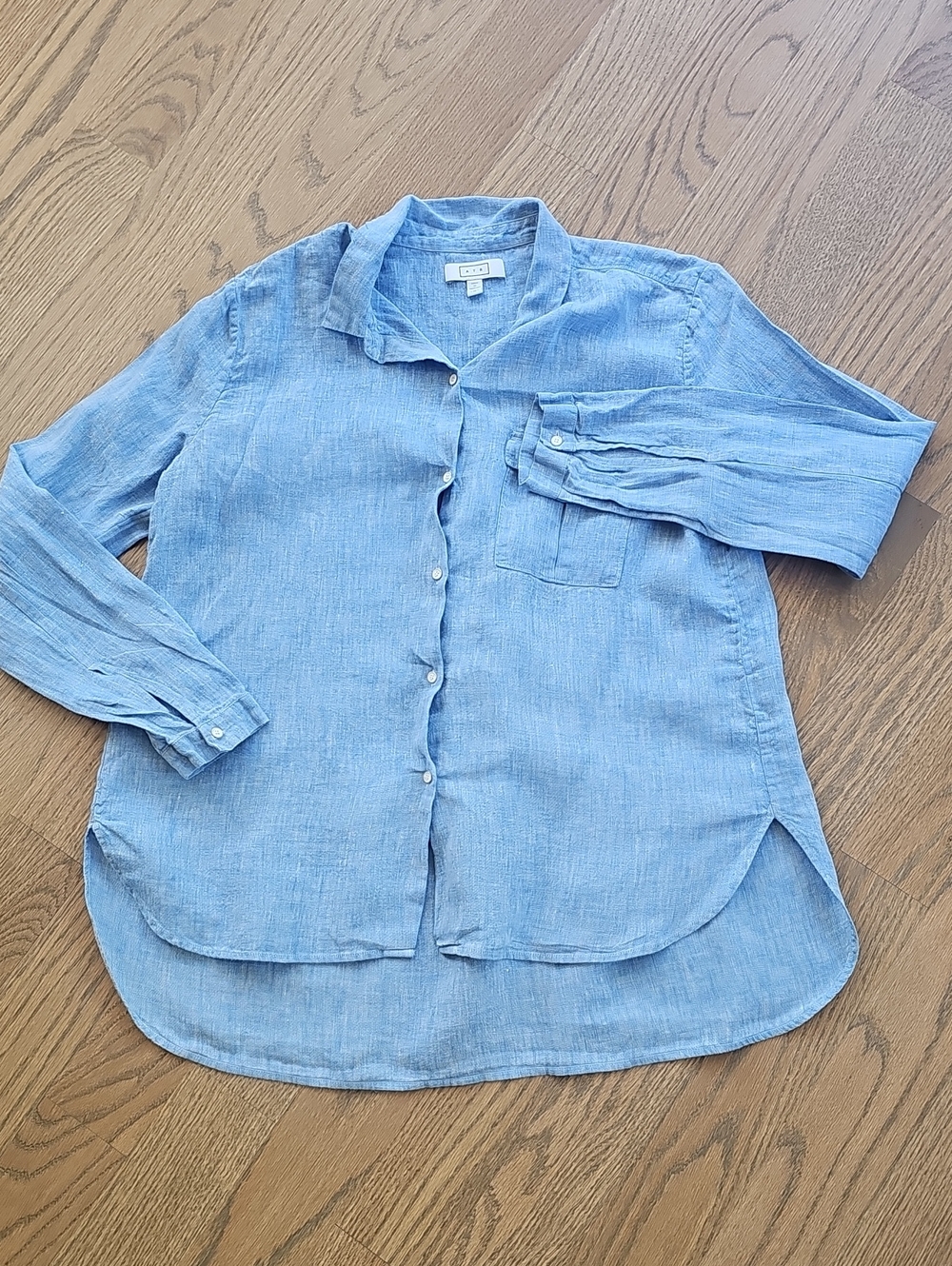 AYR 100% Linen Blue Button Down Shirt Size Medium